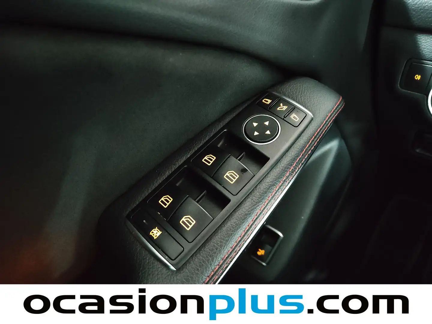 Foto Mercedes GLA Mercedes-Benz GLA GLA 200 d (136 CV) PACK AMG