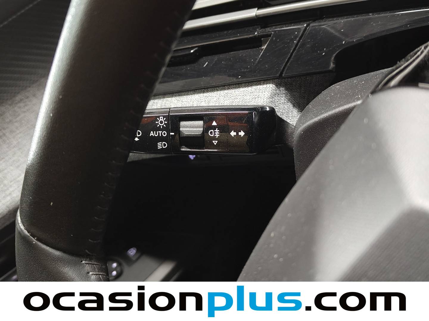 Peugeot 3008 Hybrid Peugeot 3008 Allure Hybrid eDCS6 (136 CV) 2025