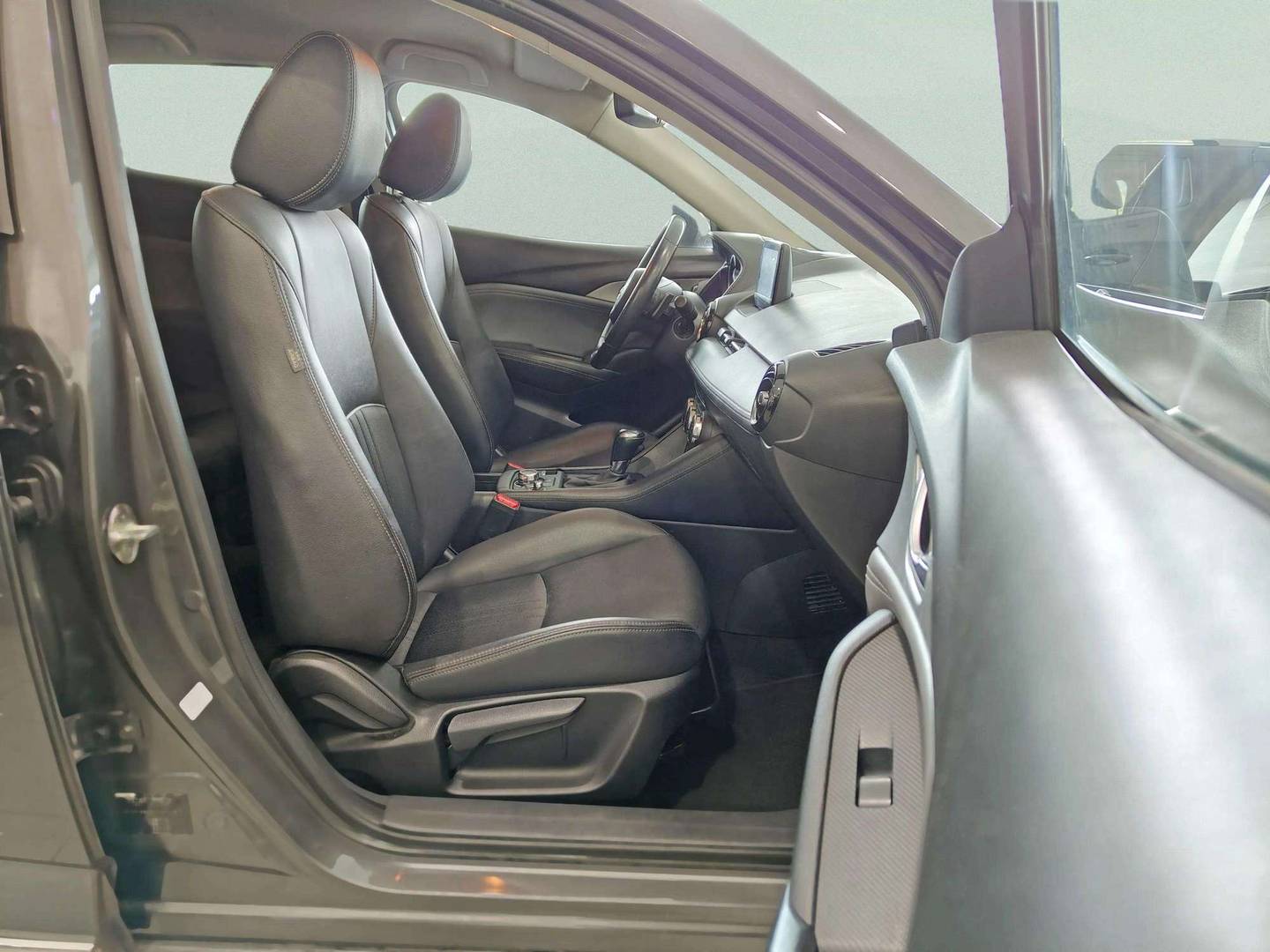 Mazda CX-3 Mazda CX-3 1.8 D Zenith 2WD AT (115 CV) de ocasión