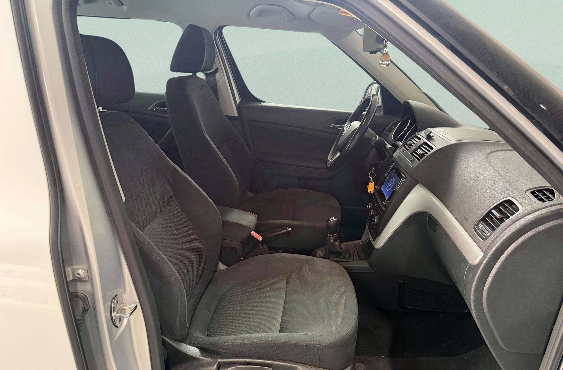 Škoda Yeti Outdoor 1.2 TSI Ambition - foto 13