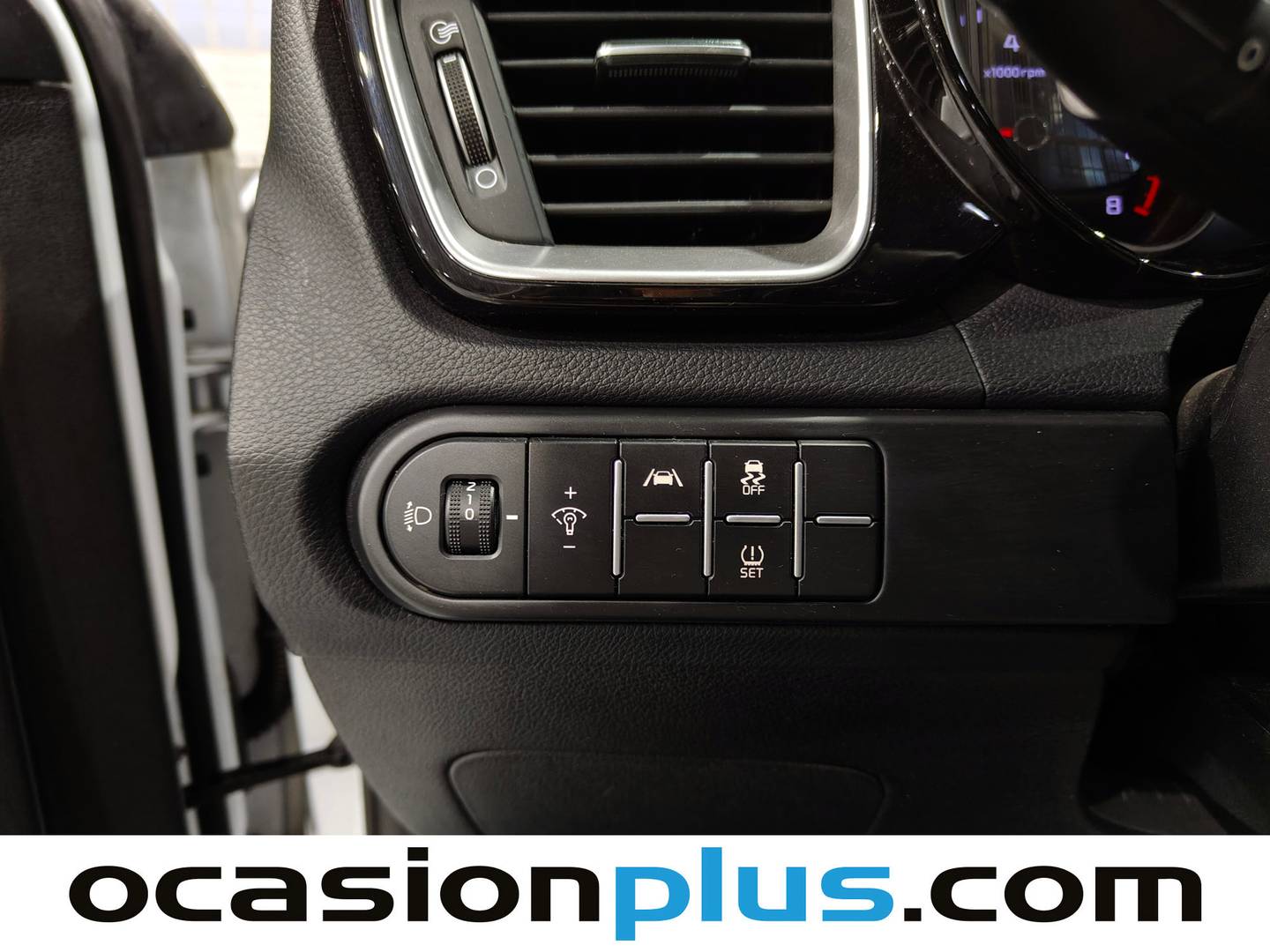 KIA Ceed Kia Ceed 1.0 T-GDi Tech (120 CV) seminuevo