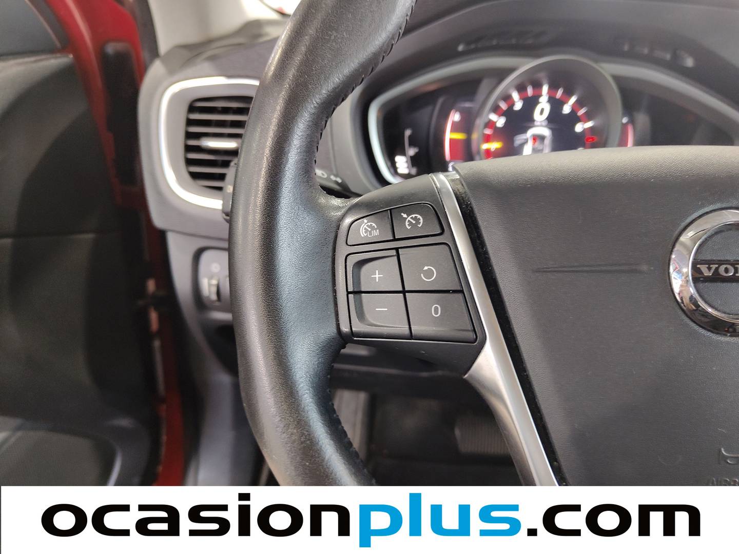 Accesorios del Volvo V40 Volvo V40 T2 Momentum Auto (122 CV)
