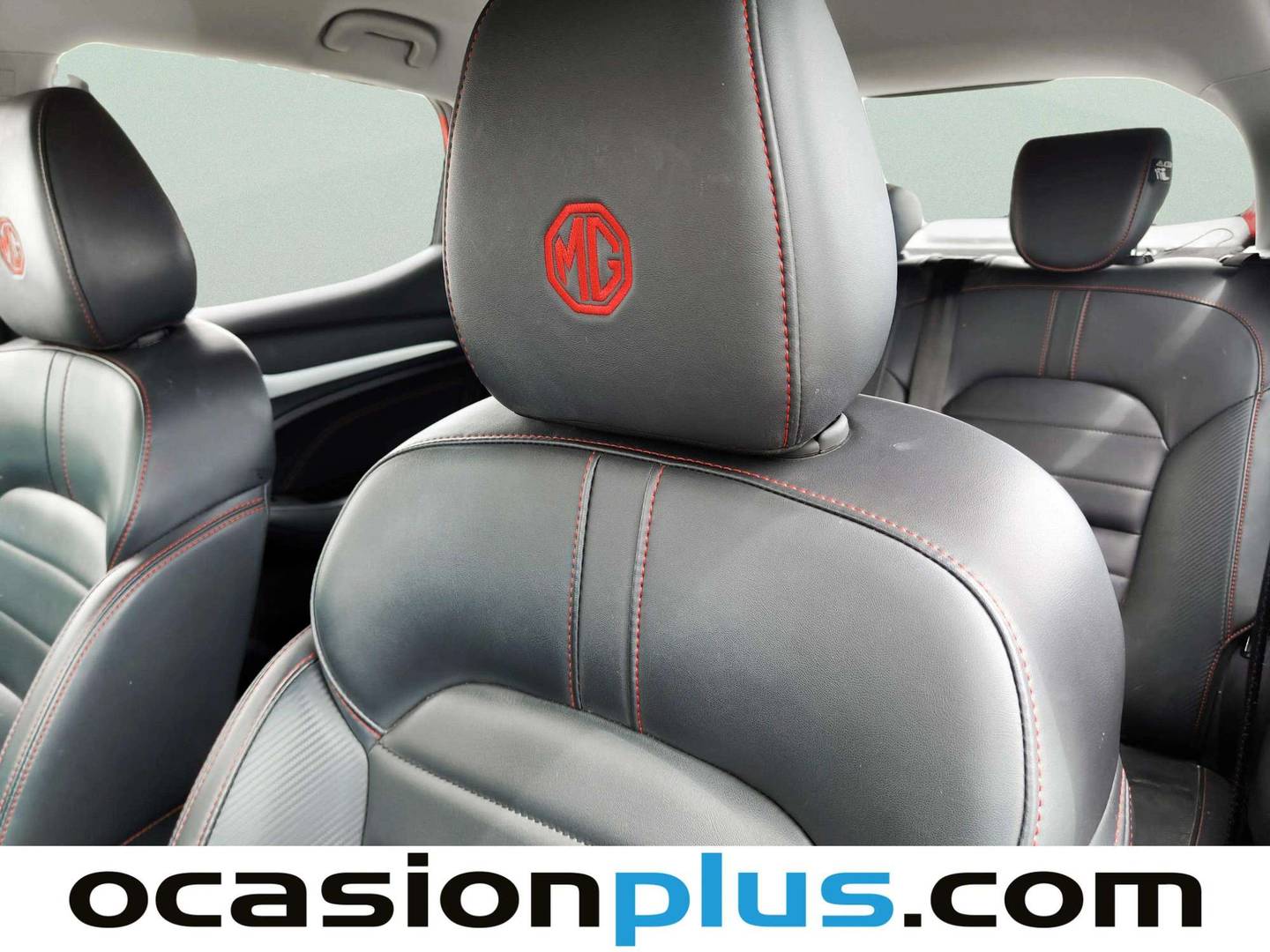 Extras y acabados del MG ZS MG ZS 1.5 Luxury  (106 CV)