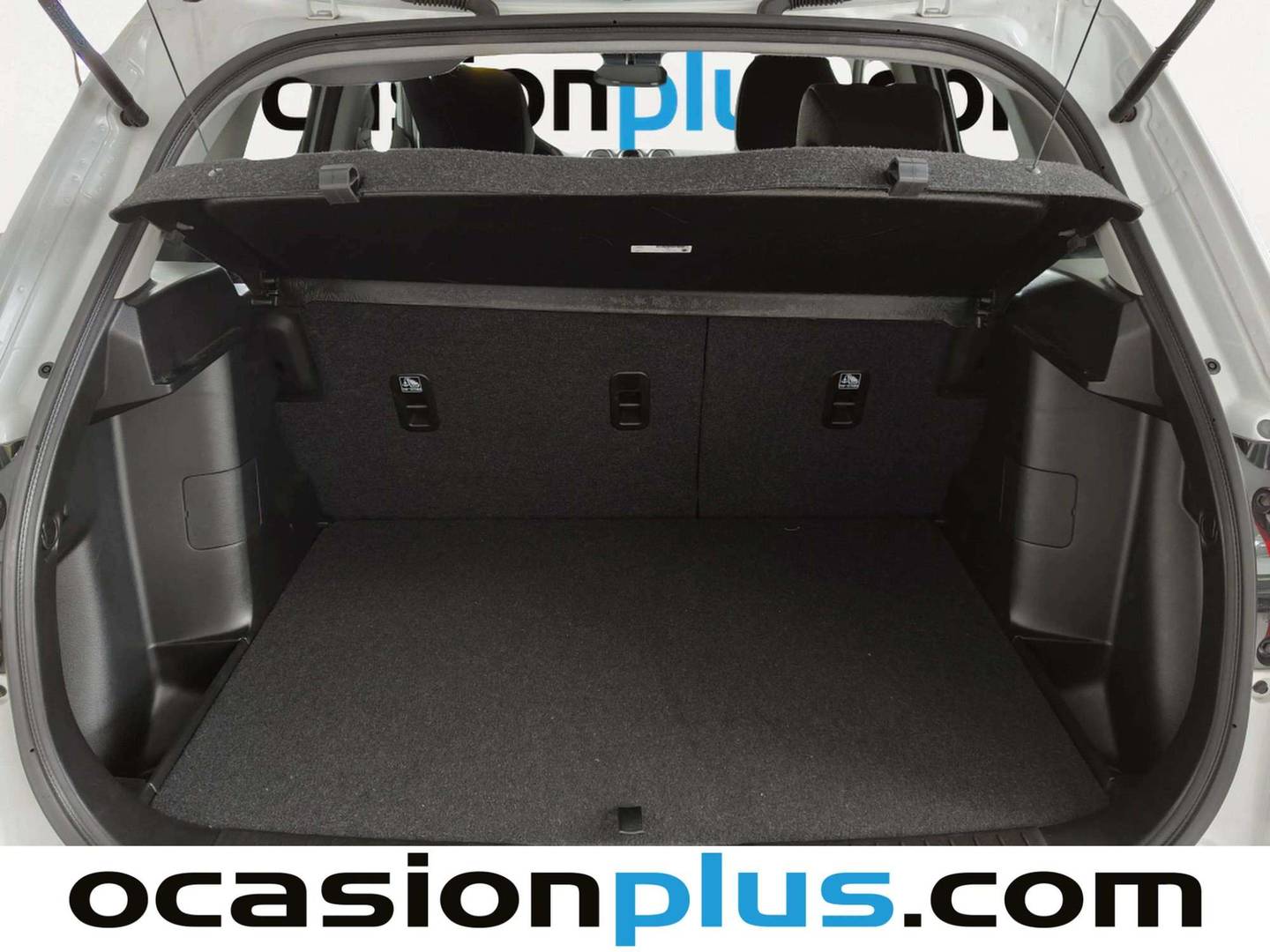 Fotos maletero Suzuki Vitara Suzuki Vitara 1.4 T Mild Hybrid S2 4WD (129 CV)