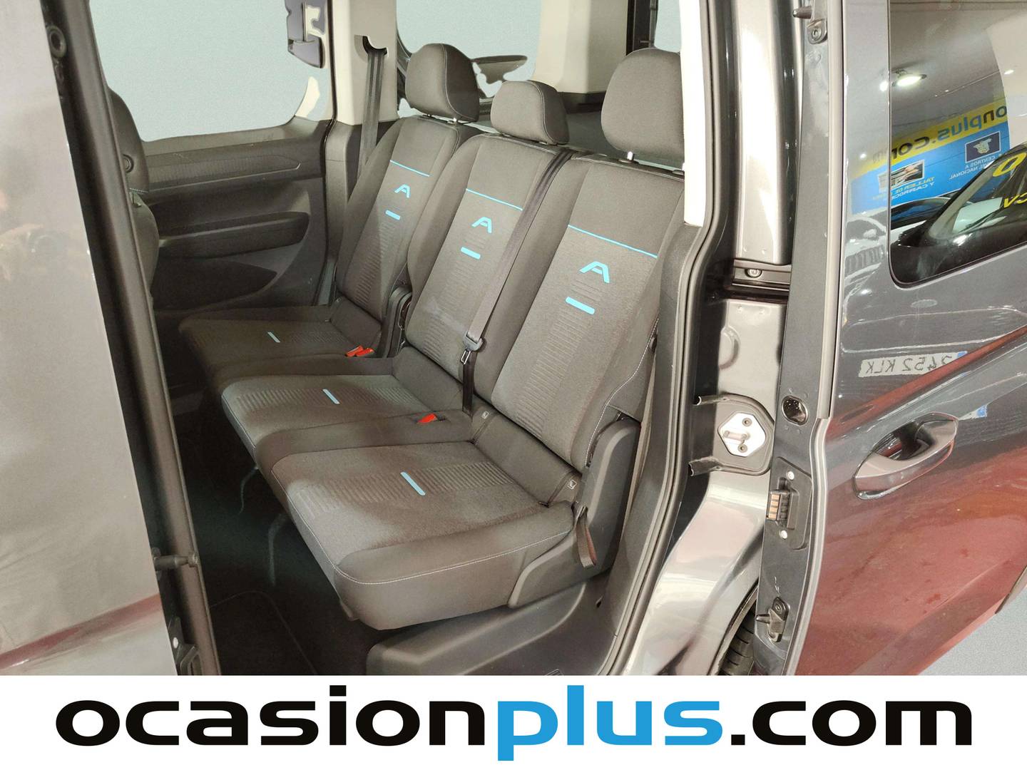 Foto Ford Tourneo Connect Ford Tourneo Connect 2.0 Ecoblue Active (102 CV)