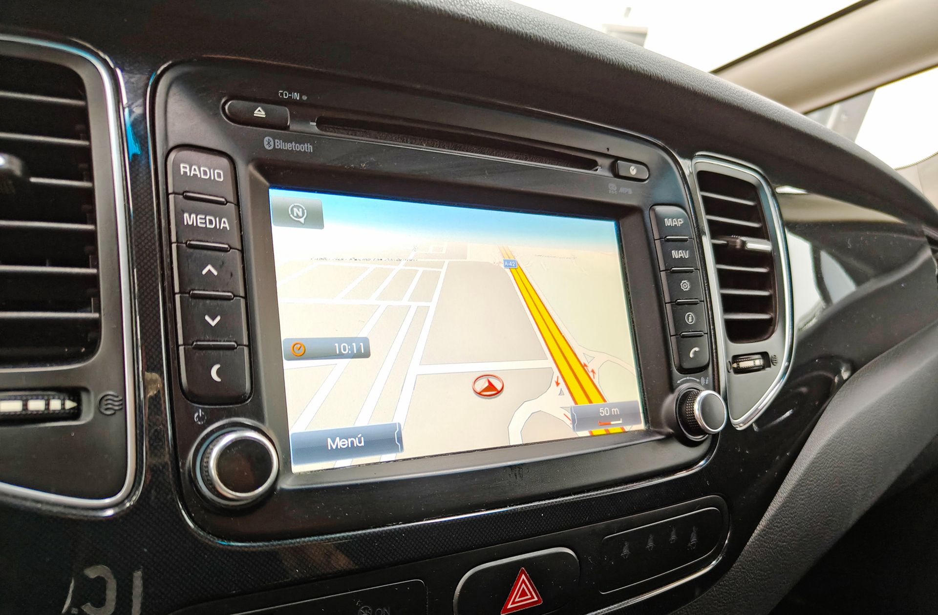 Kia Carens 1.6 GDi Uefa Euro 2016 Eco-Dynamics - foto 7