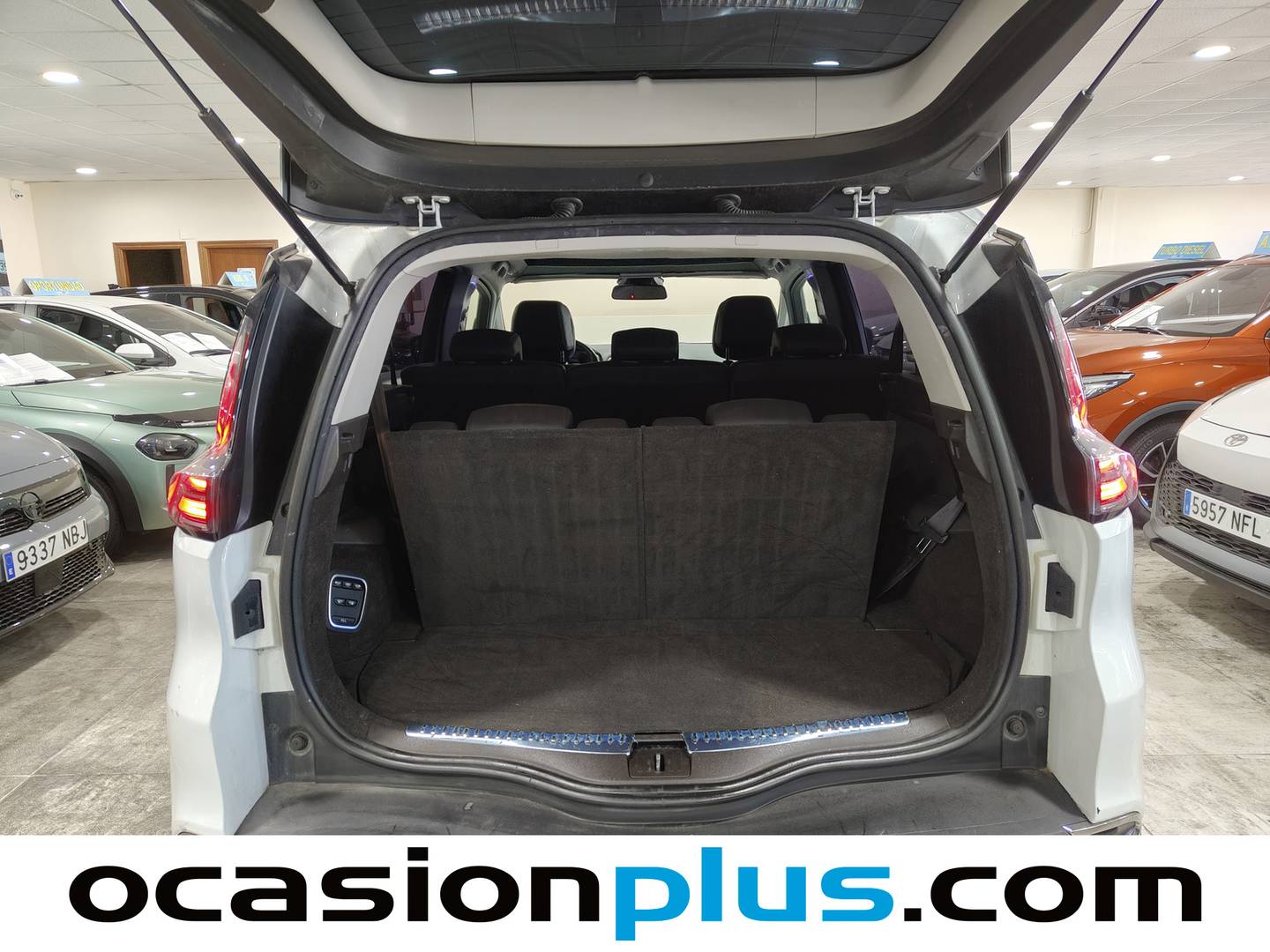 Foto Renault Espace Renault Espace Zen Energy dCi (160 CV) TT EDC  7 PLAZAS