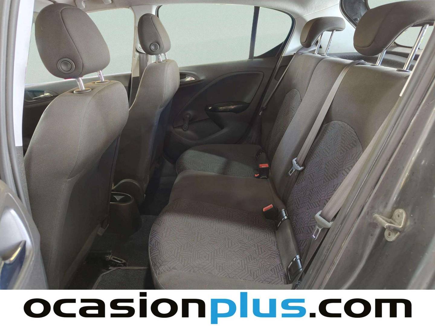 Foto asientos traseros Opel Corsa Opel Corsa 1.4 Selective (90 CV)