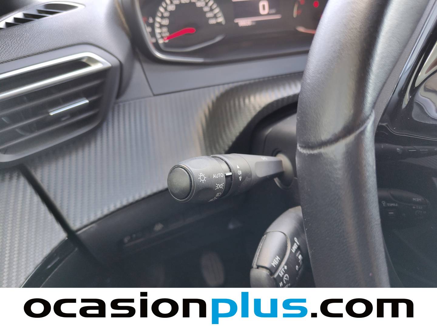 Foto Peugeot 2008 Peugeot 2008 PureTech 100 S&S Allure (100 CV)