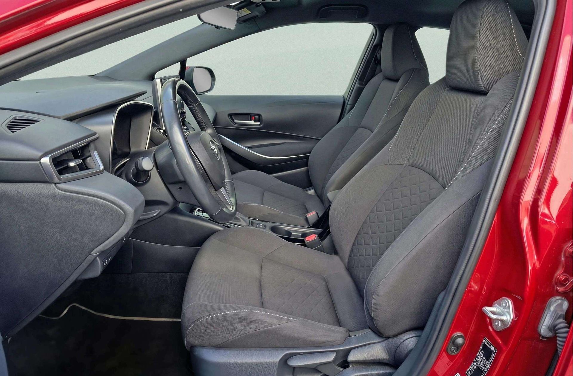 Toyota Corolla 1.8 125 Híbrido Active Tech E-CVT - foto 12