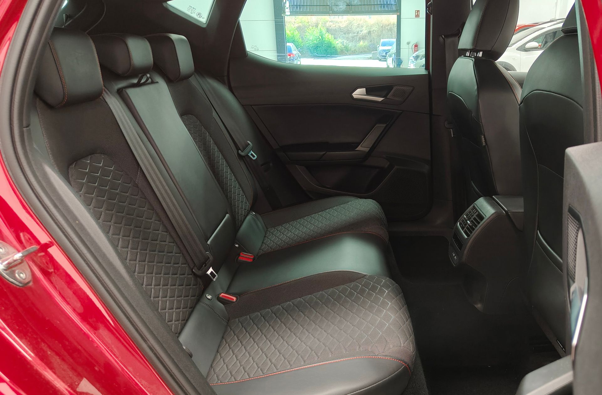 SEAT León 1.5 TSI FR Go L - foto 18