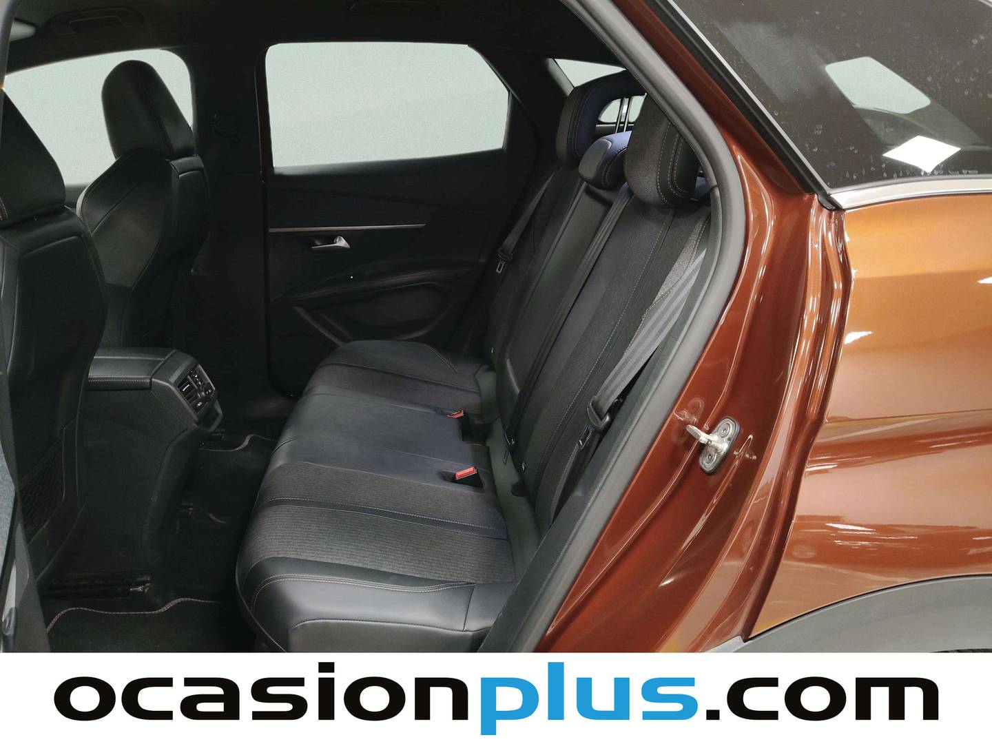 Foto Peugeot 3008 Peugeot 3008 BlueHDI 130 S&S GT Line EAT8 (130 CV)