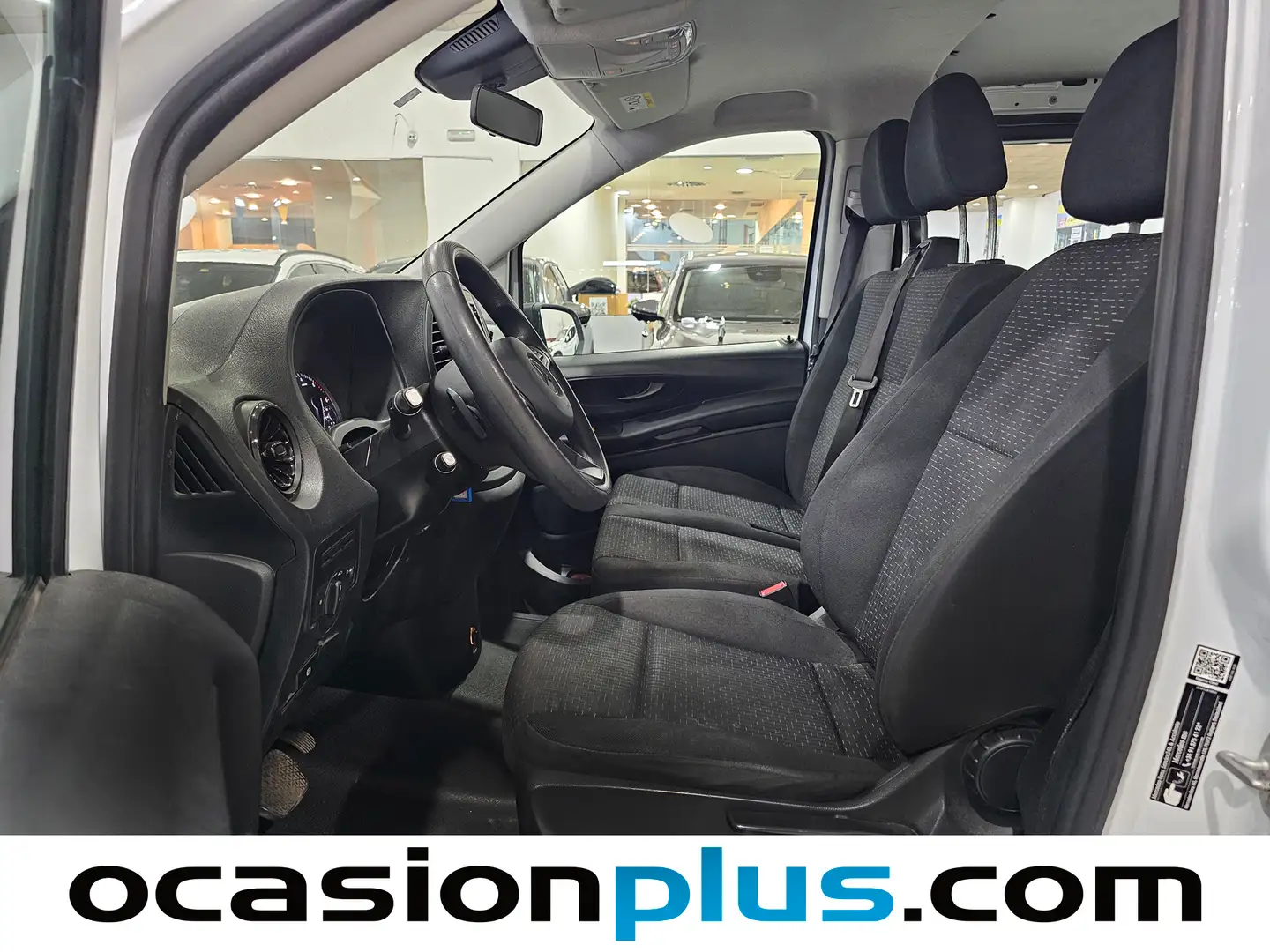 Foto Mercedes Vito Mercedes-Benz Vito Combi 114 CDI Tourer Base Larga (136 CV) 9 PLAZAS