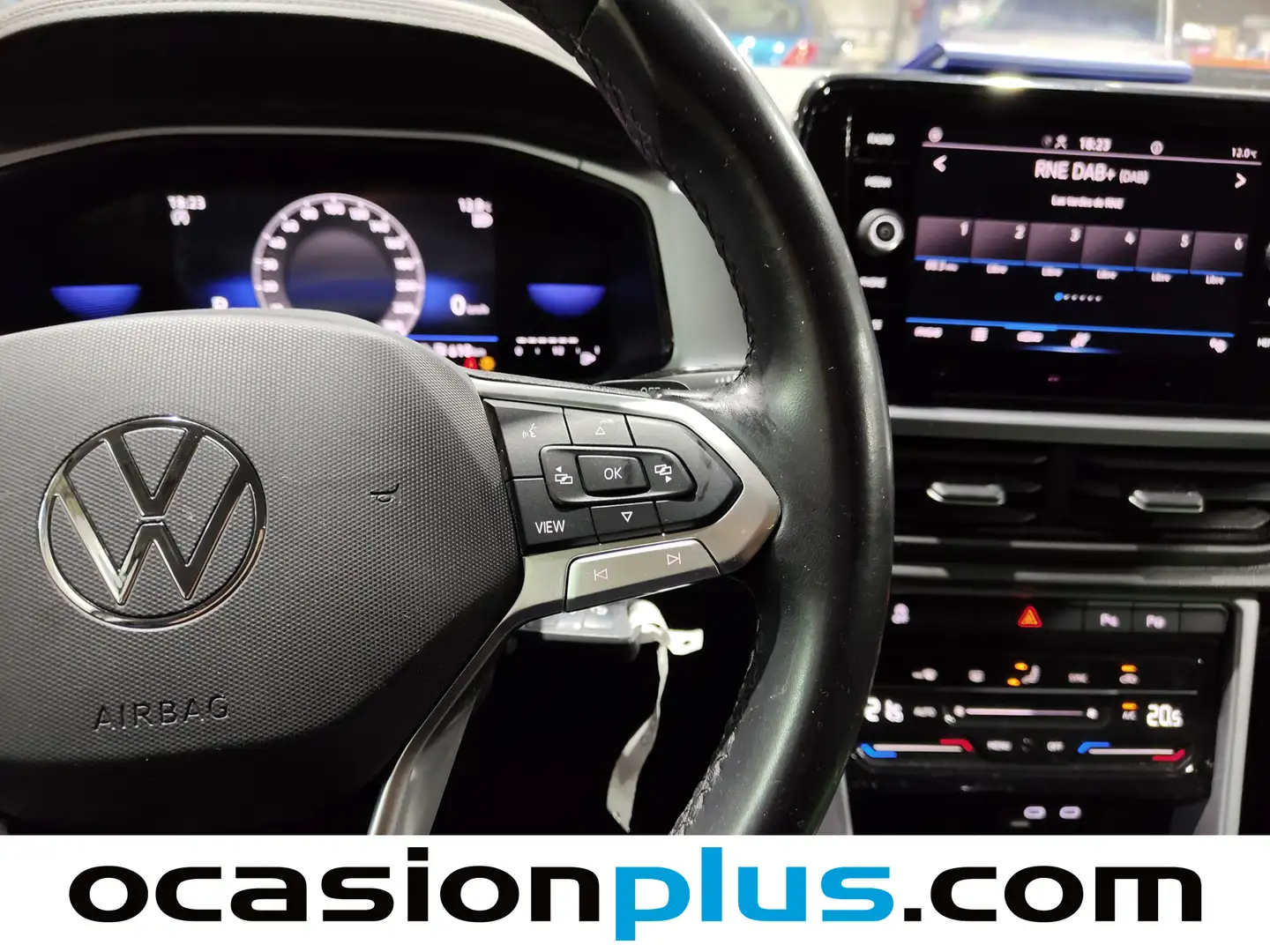 Foto Volkswagen T-Roc Volkswagen T-Roc Life 2.0 TDI (150 CV) DSG