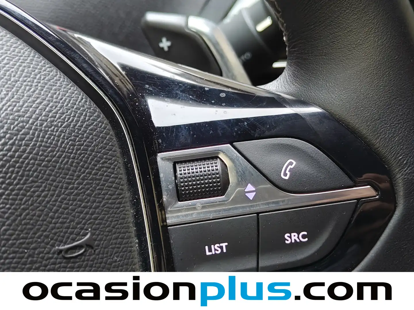 Foto Peugeot 3008 Peugeot 3008 PureTech 130 S&S Allure Pack EAT8 (130 CV)