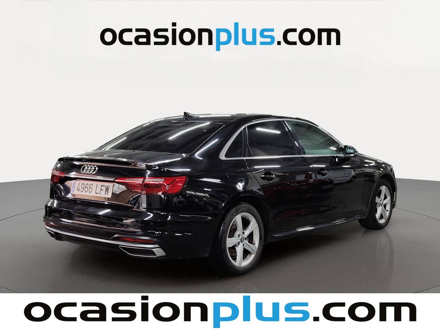 Foto trasera Audi A4 Audi A4 Advanced 30 TDI (136 CV) S tronic derecha