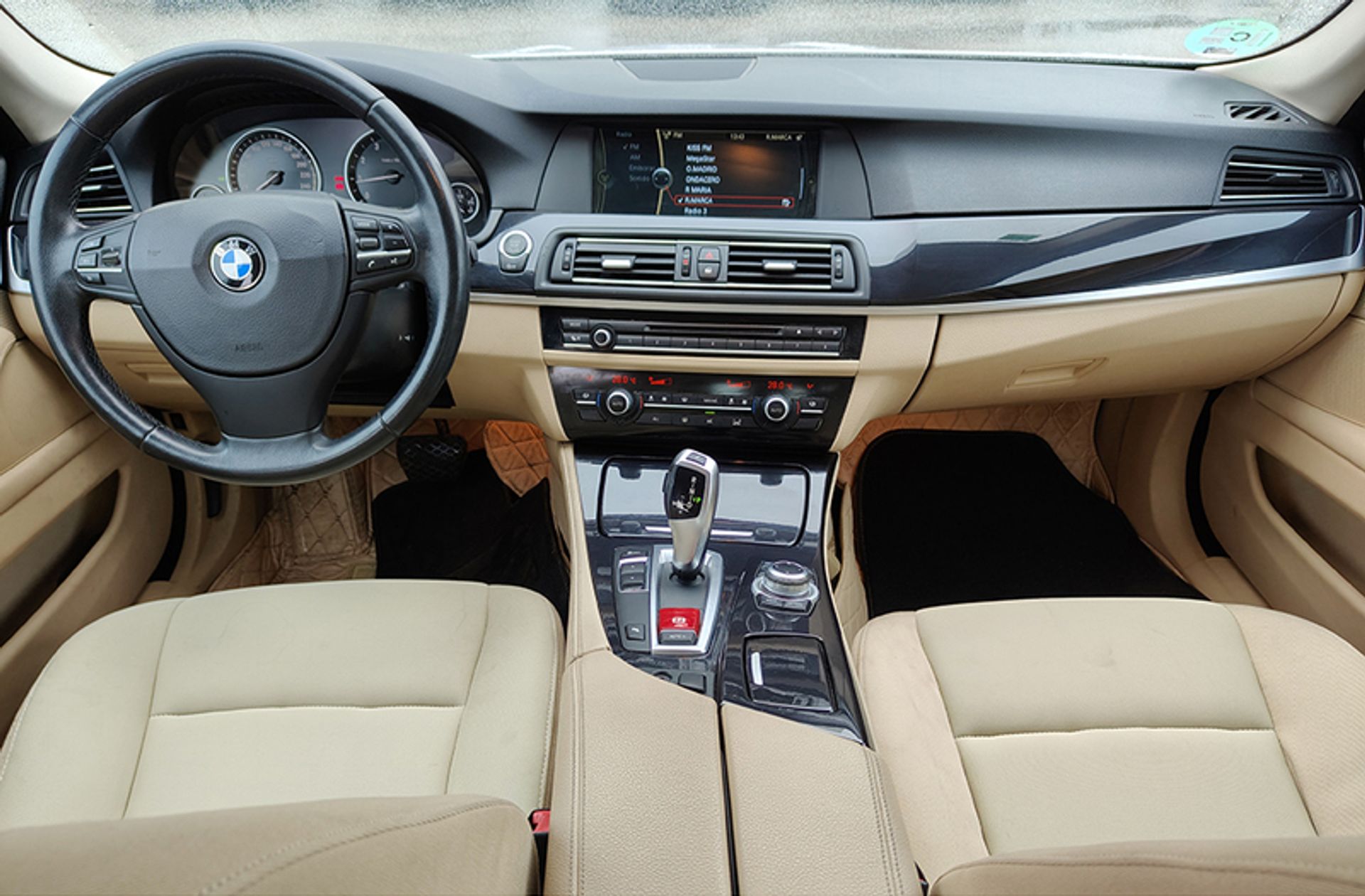 BMW Serie 5 528i - foto 6