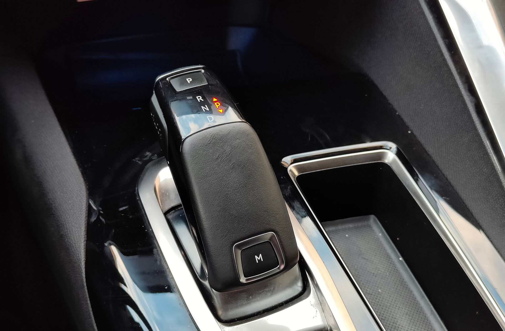 Peugeot 5008 BlueHDi 130 Allure EAT8 7 plazas - foto 5
