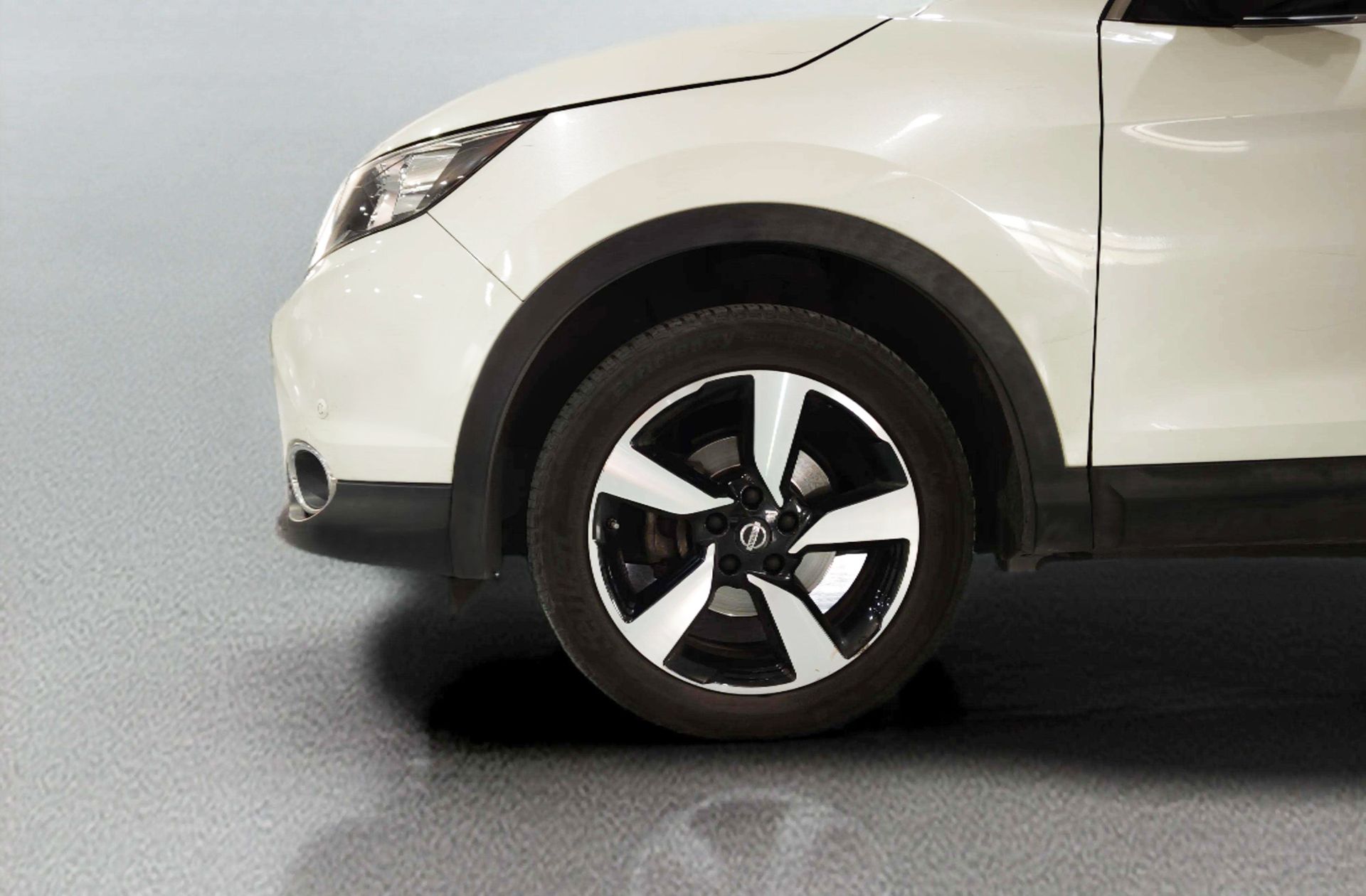Nissan Qashqai 1.6 dCi N-Connecta 4x2 - foto 35