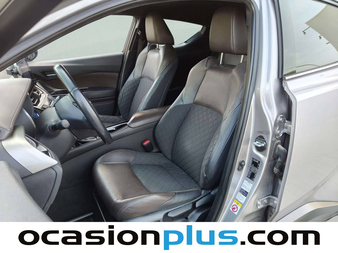 Foto asientos delanteros Toyota C-HR Toyota C-HR 1.8 125H Advance (122 CV)