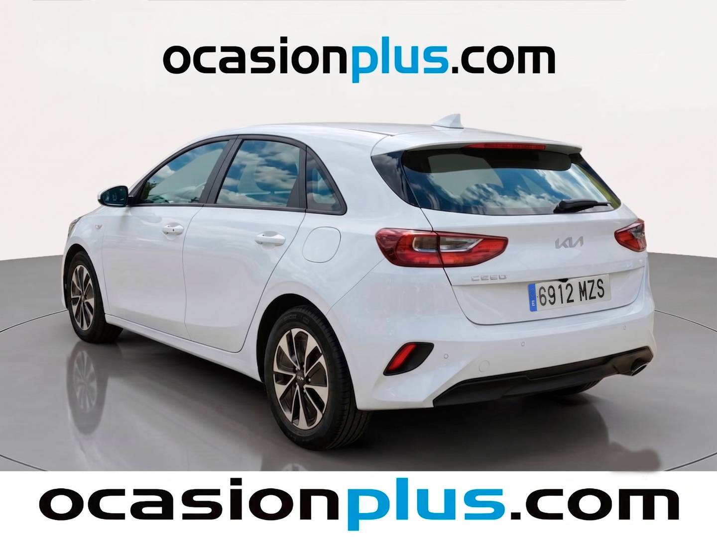 Foto trasera KIA Ceed KIA Ceed 1.0 T-GDI Drive (100 CV) izquierda