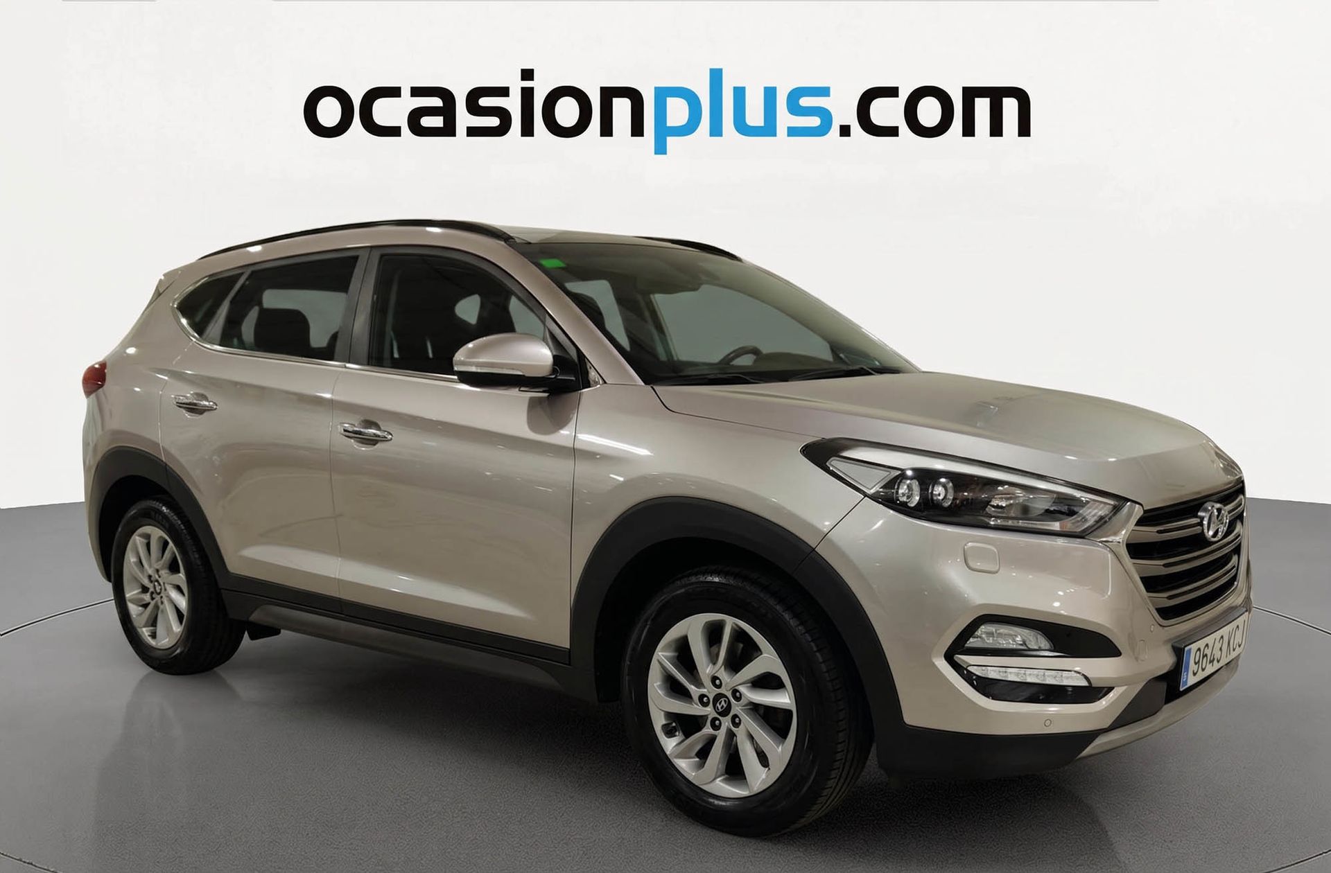 Hyundai Tucson 1.7 CRDi BlueDrive Tecno Sky 4x2 - foto 2
