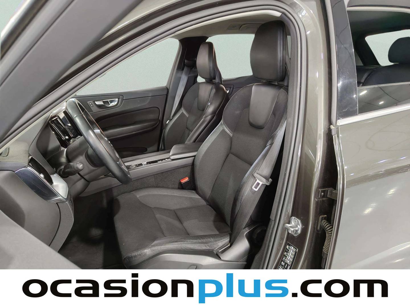 Foto asientos delanteros Volvo XC60 Volvo XC60 D4 Business Plus Auto (190 CV)
