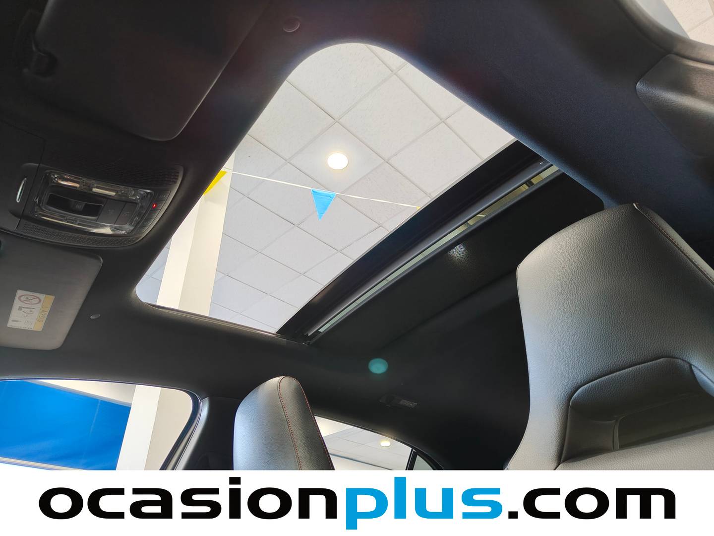 Equipamiento del Mercedes Clase A Mercedes-Benz Clase A 200 (163 CV) Pack AMG