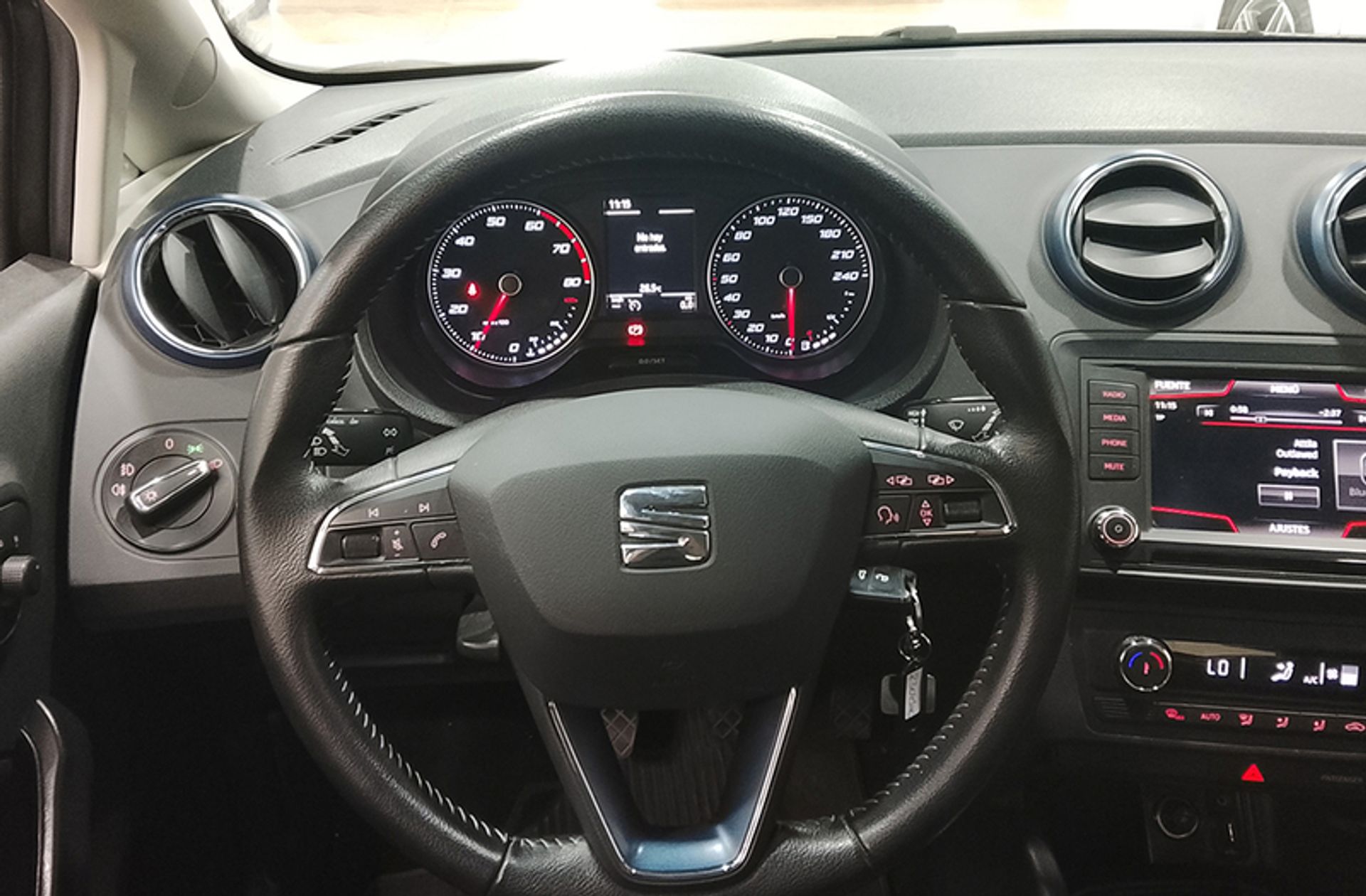 SEAT Ibiza 1.2 TSI Style Connect - foto 17