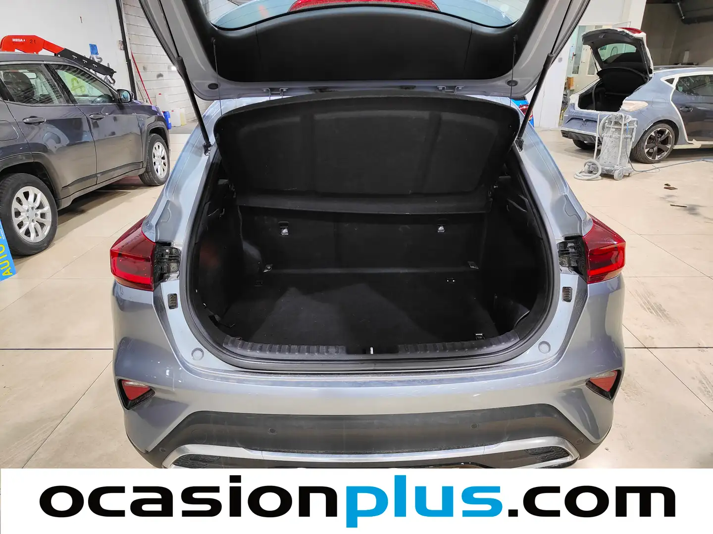 Foto KIA XCeed Kia XCeed 1.6 GDi PHEV eDrive (141 CV)