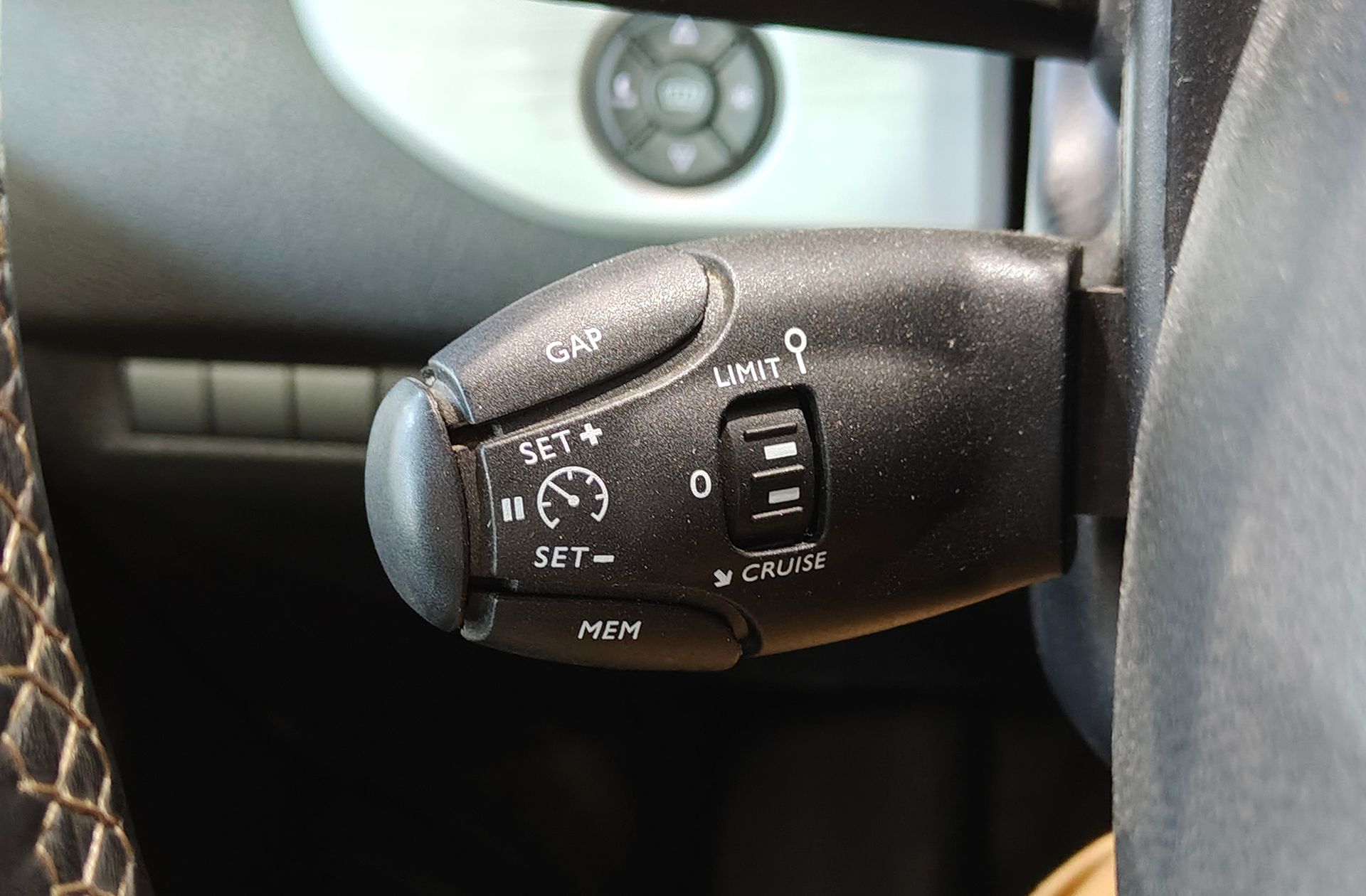Peugeot Traveller BlueHDi 150 Allure Standard 9 plazas - foto 34