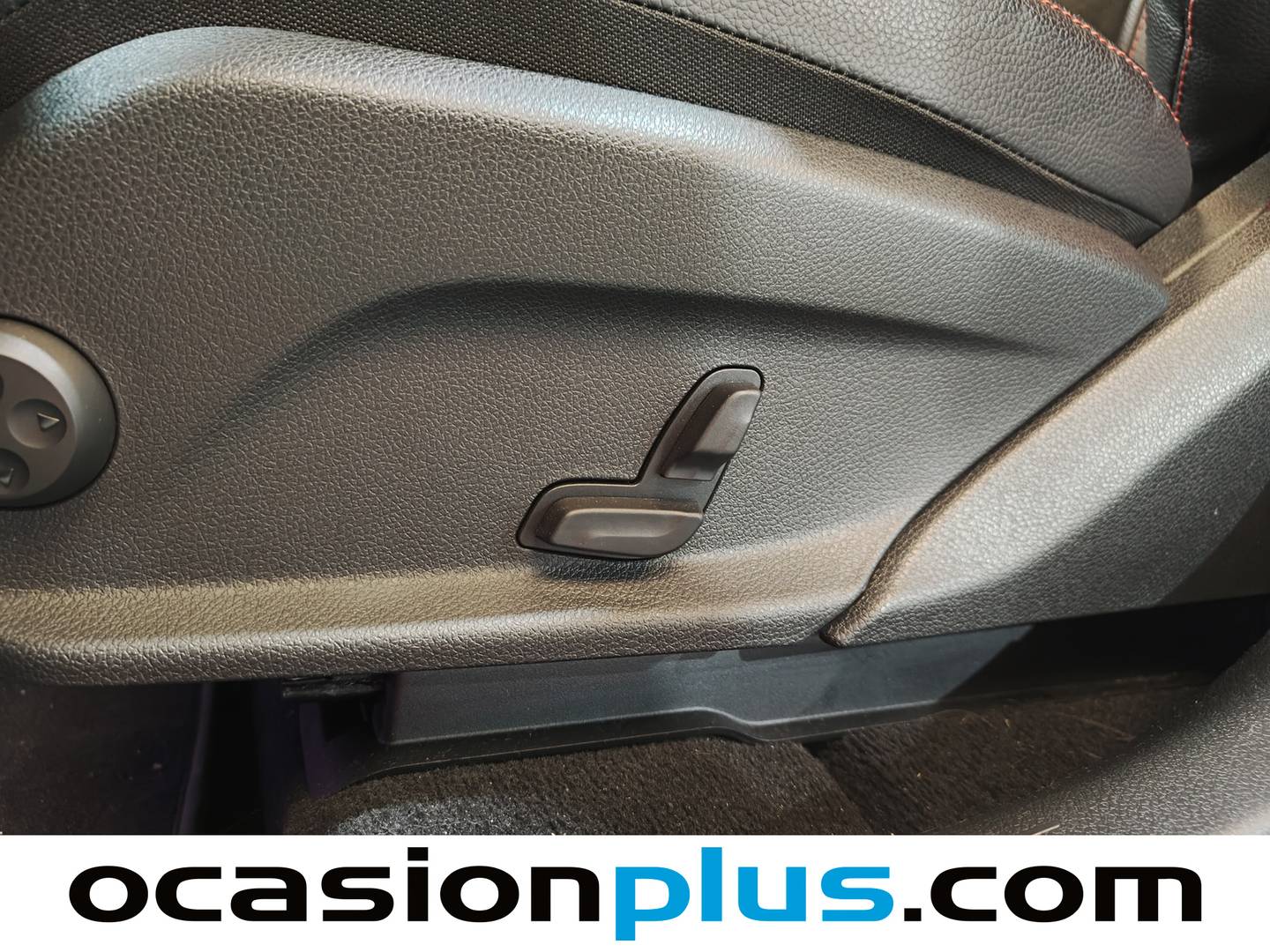 Extras y acabados del Mercedes GLC Coupé Mercedes-Benz GLC Coupé GLC Coupé 220 d 4Matic (194 CV) Pack AMG