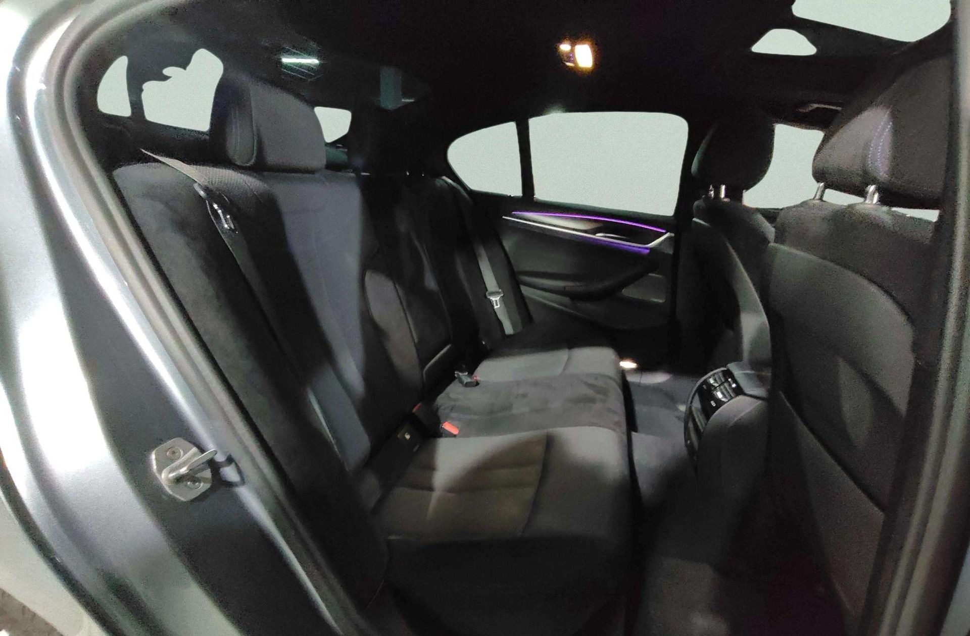 BMW Serie 5 530e Pack M - foto 21