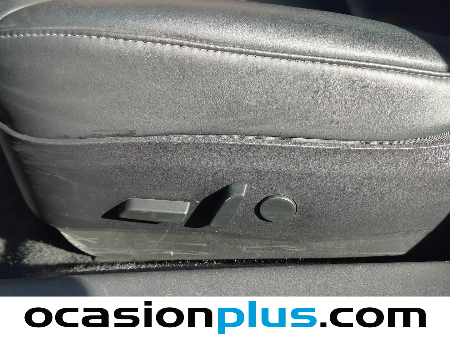 Foto Tesla Model 3 Tesla Model 3 Estándar Plus RWD (271 CV)