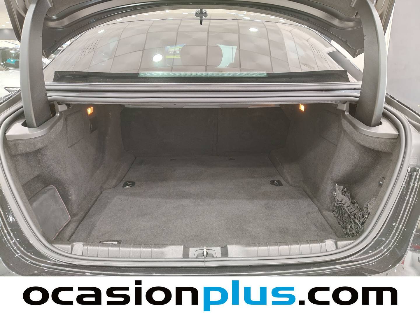 Fotos maletero Maserati Ghibli Maserati Ghibli 2.0 Hybrid-Gasolina L4 (330 CV)