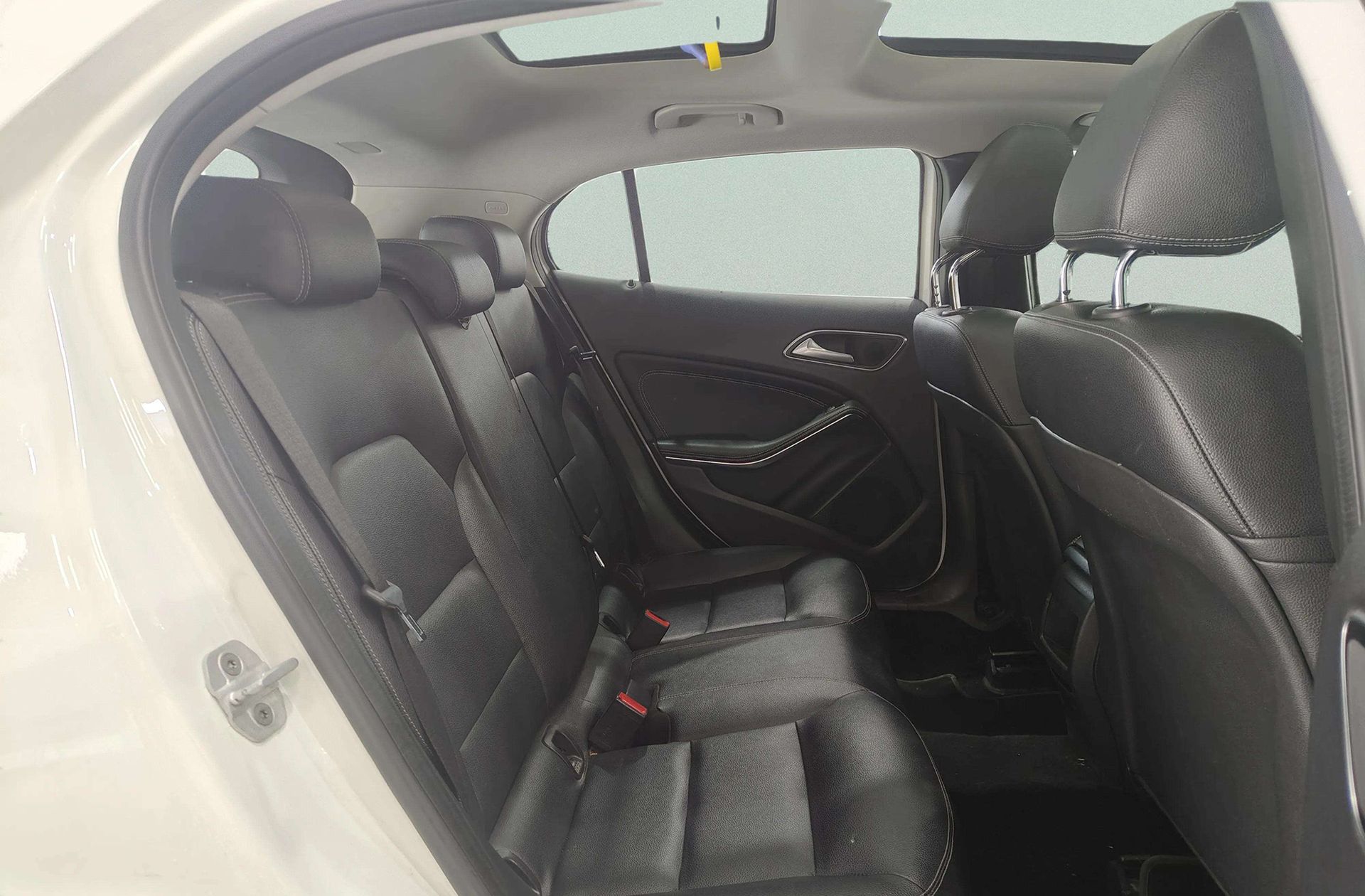 Mercedes-Benz GLA 200 CDI Style - foto 18