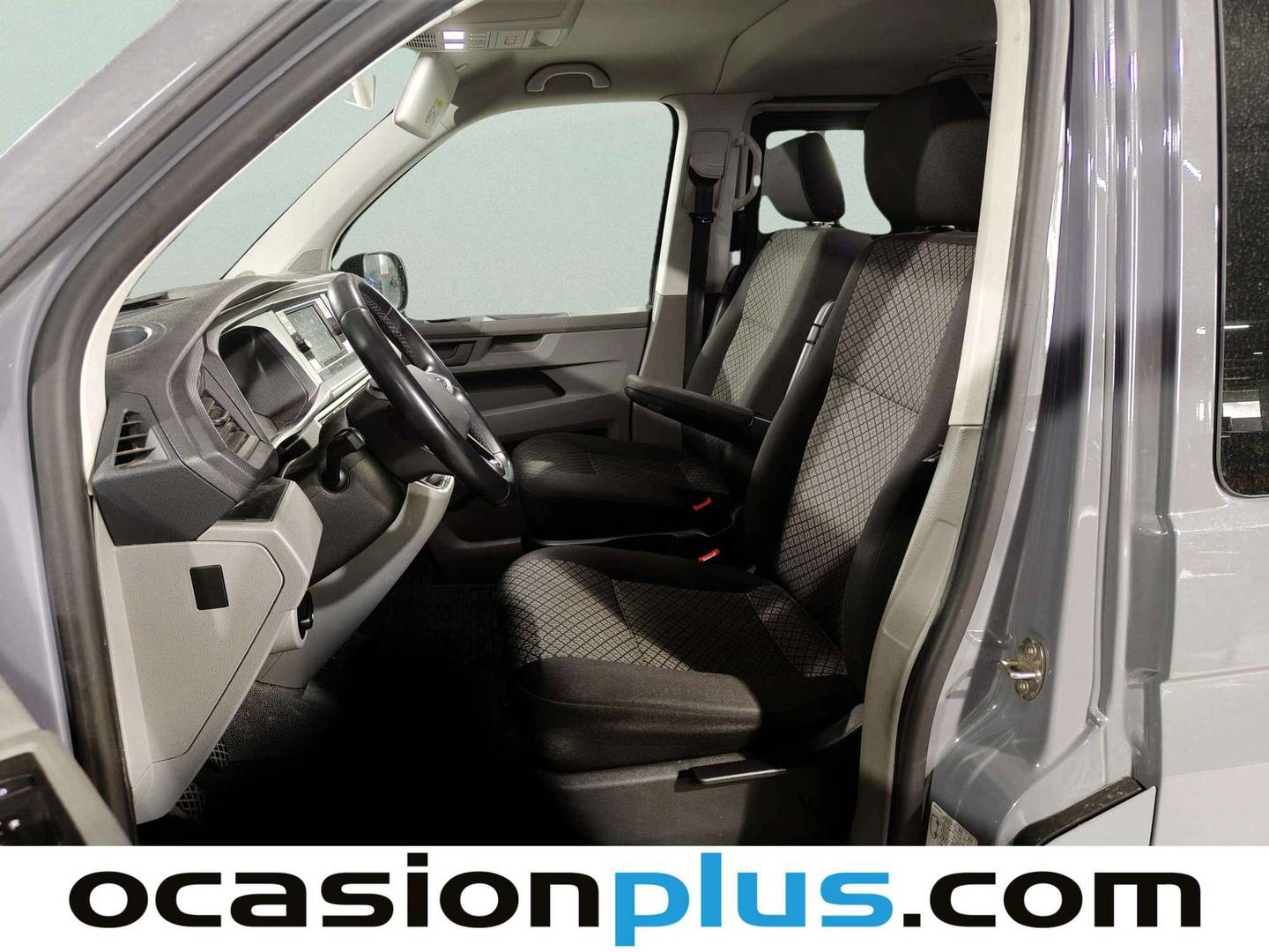 Foto asientos traseros Volkswagen Caravelle Volkswagen Caravelle Caravelle Origin Batalla Corta 2.0 TDI BMT (110 CV)