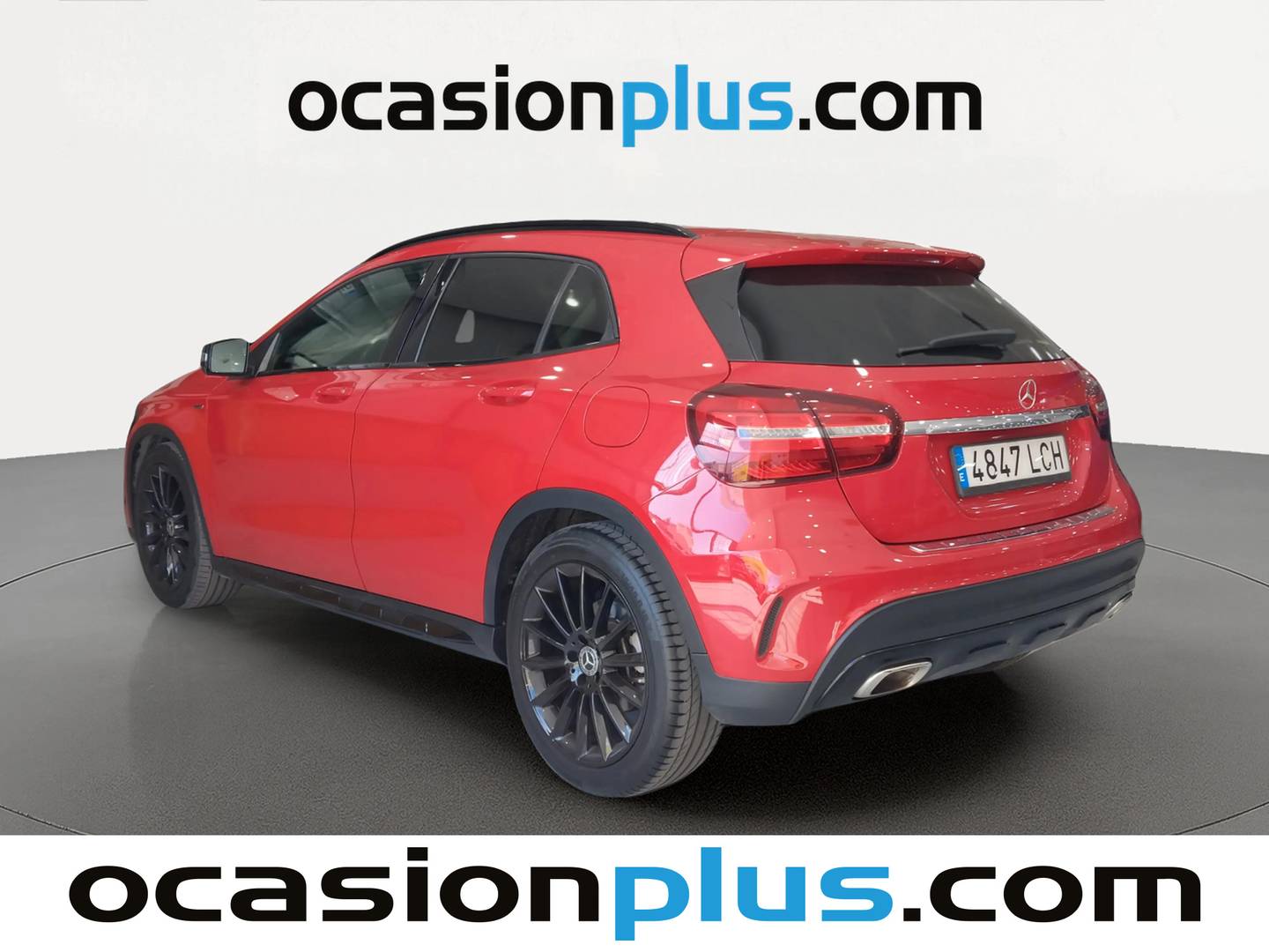 Foto trasera Mercedes GLA Mercedes-Benz GLA 180 (122 CV) izquierda