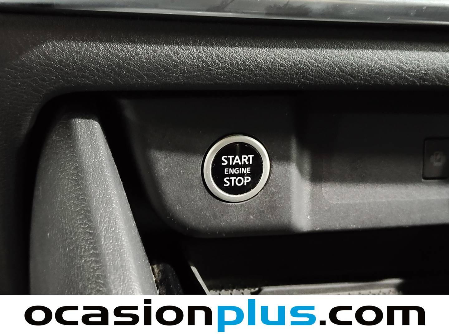 Foto Nissan QASHQAI Nissan Qashqai DIG-T 140 mHEV Acenta 4x2 (140 CV)