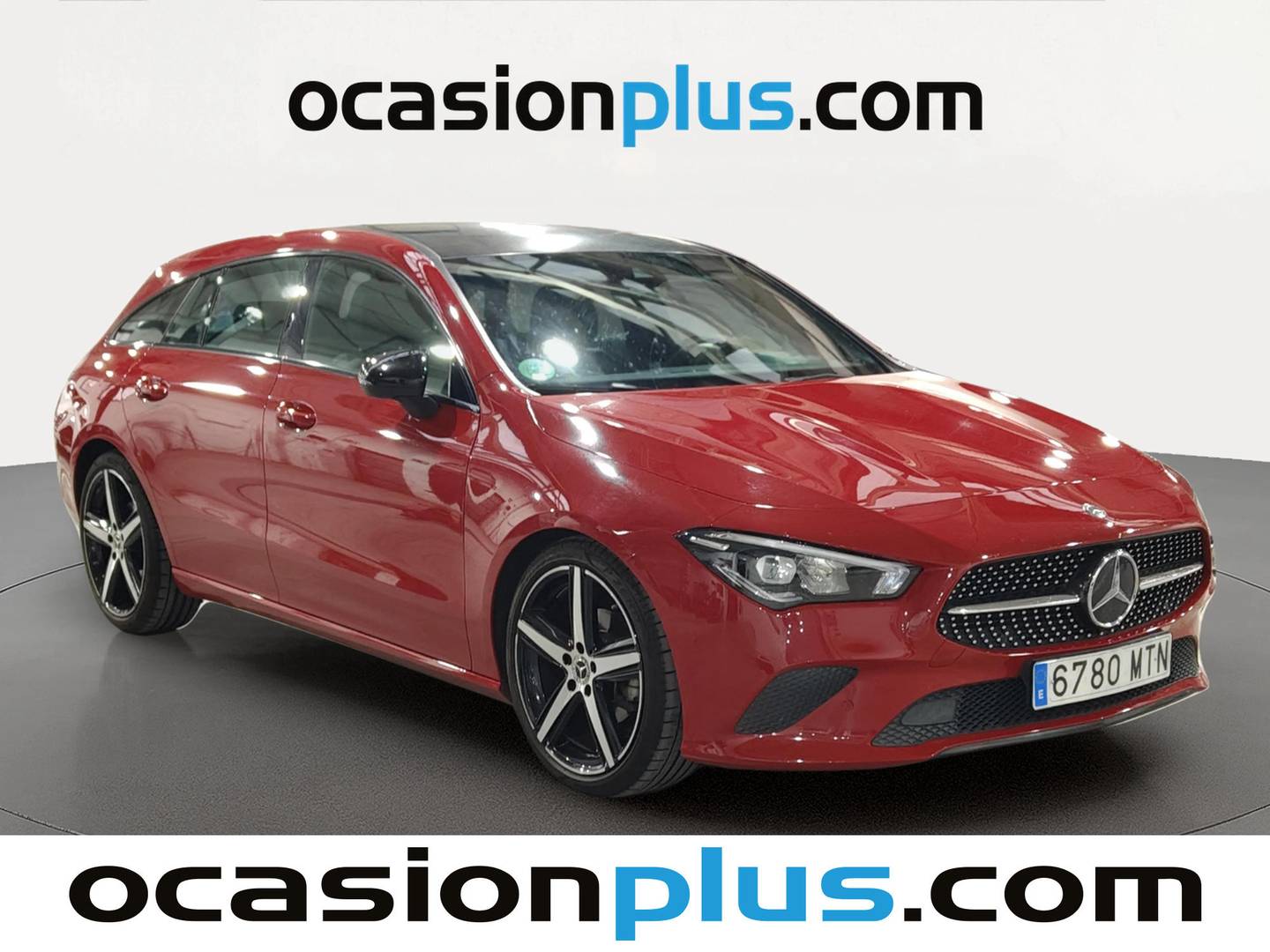 Foto delantera Mercedes CLA Mercedes CLA Shooting Brake 180 (136 CV) izquierda