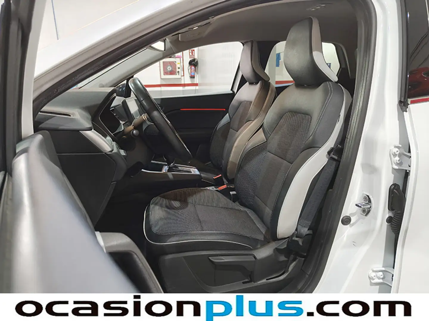 Foto Renault Captur Renault Captur Zen E-TECH Híbrido enchufable (160 CV)