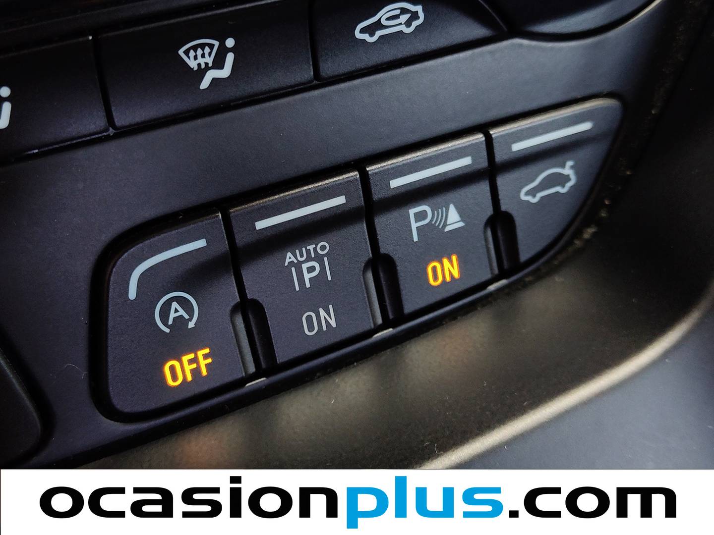 Acabados Ford C-Max Ford C-Max 1.0 EcoBoost S&S Titanium (125 CV)