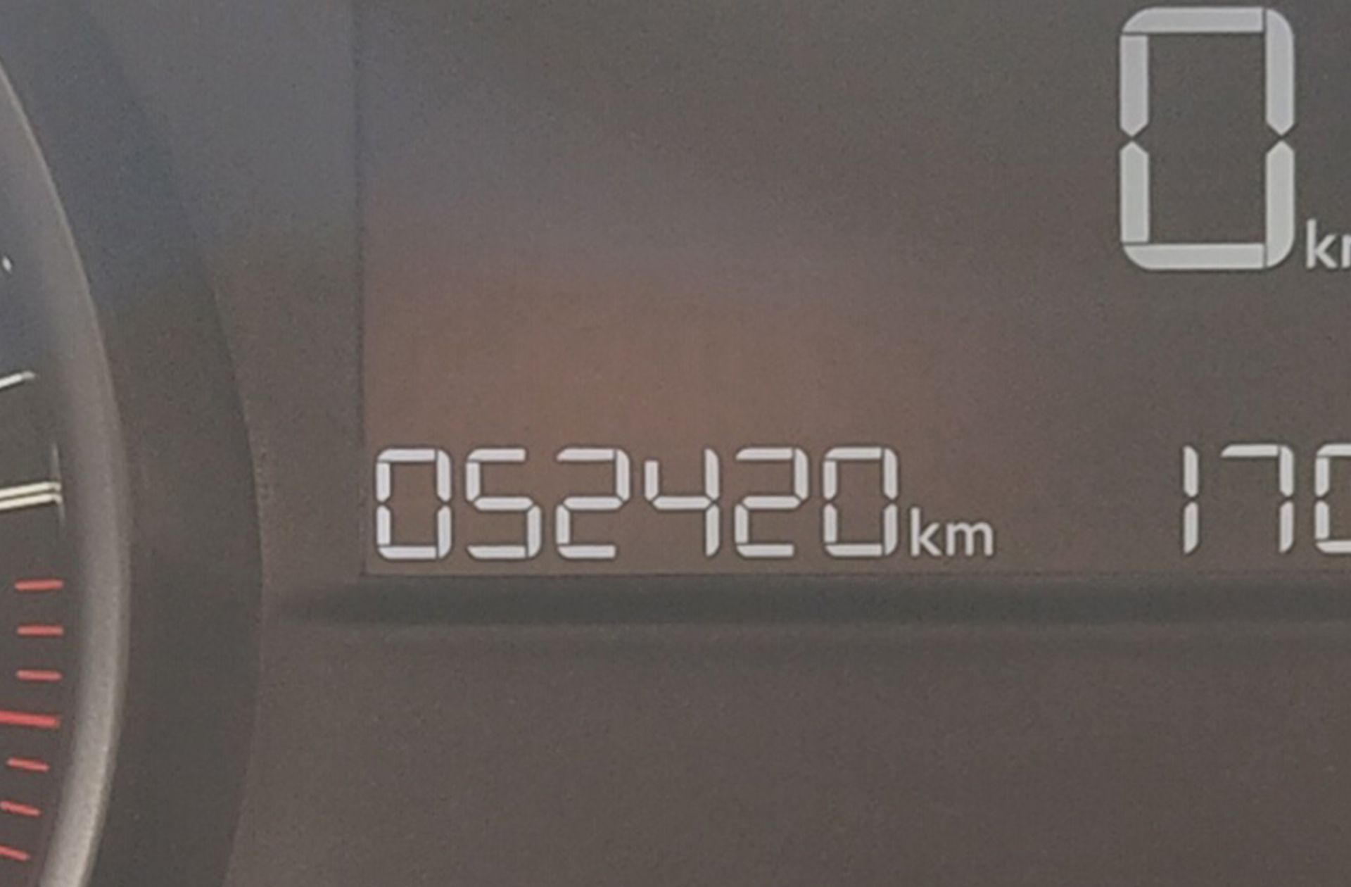 Peugeot 208 PureTech Signature - foto 6