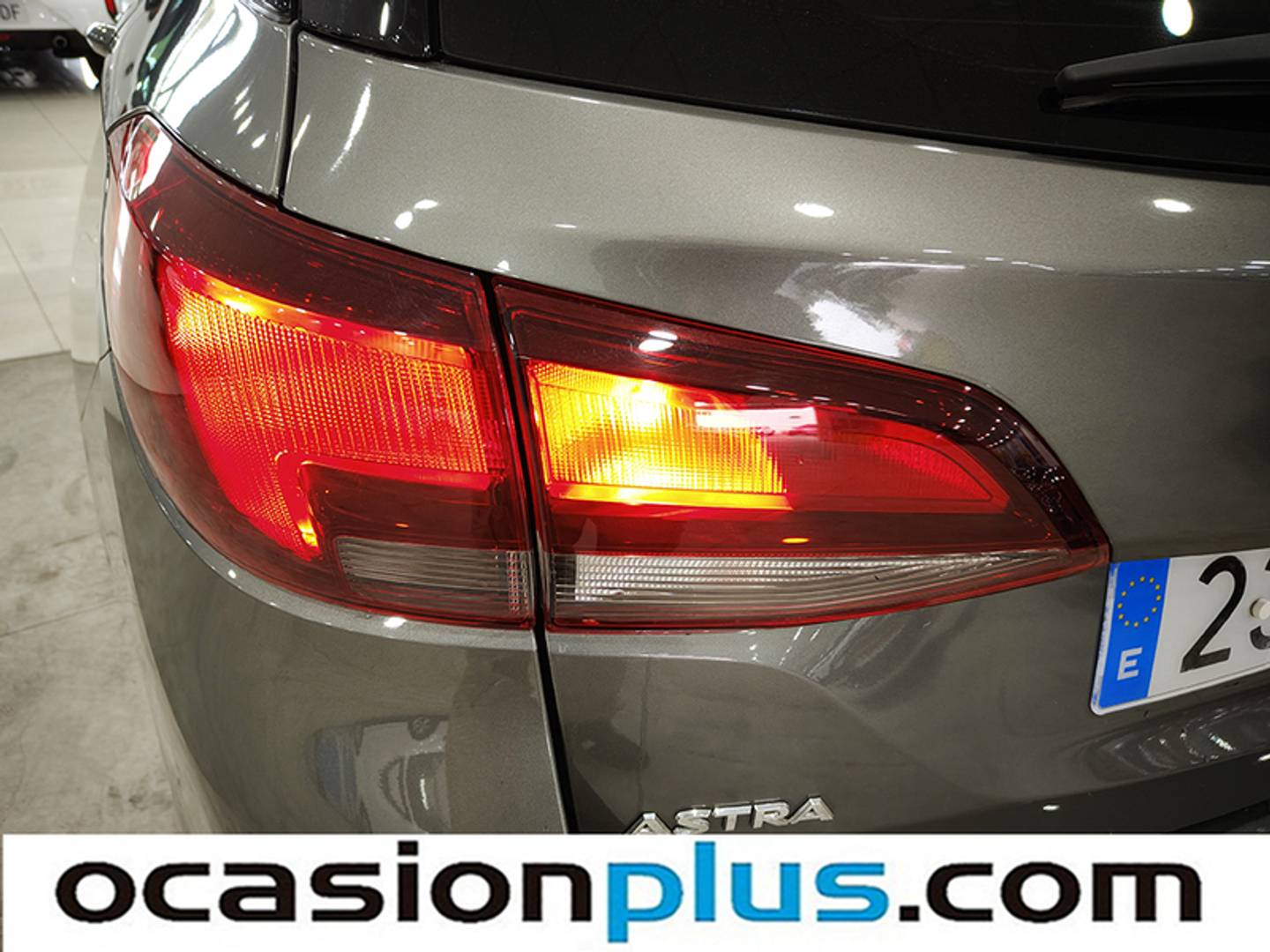 Foto Opel Astra Opel Astra 1.4 Turbo SHT Elegance CVT Auto (145 CV)