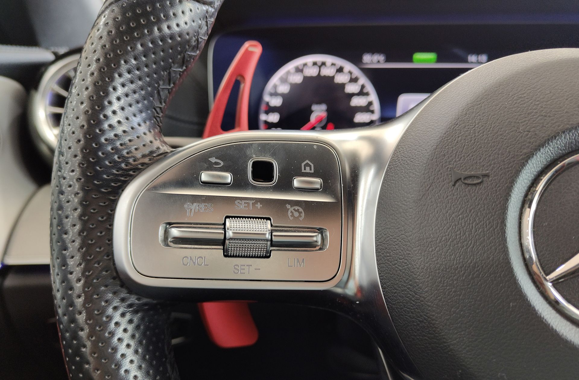 Mercedes-Benz Clase E 350 Coupe Pack AMG - foto 29