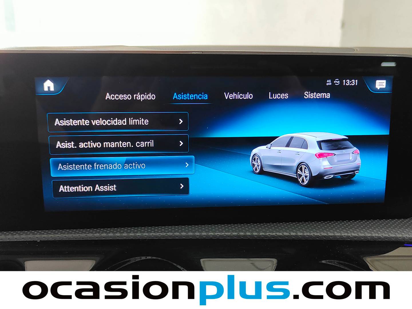 Equipamiento del Mercedes Clase A Mercedes Clase A 250 e (218 CV)