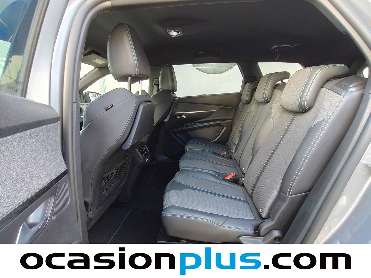 Foto Peugeot 5008 Peugeot 5008 PureTech 130 S&S Allure Pack EAT8 (130 CV) 7 Plazas