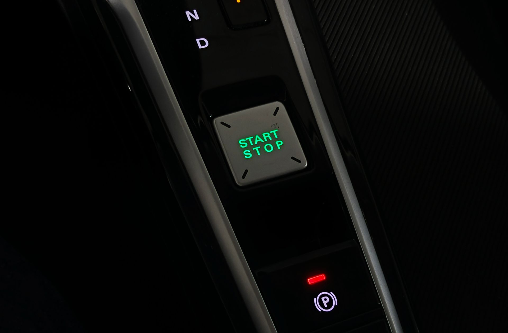MG ZS 1.5 Hybrid+ Luxury - foto 33