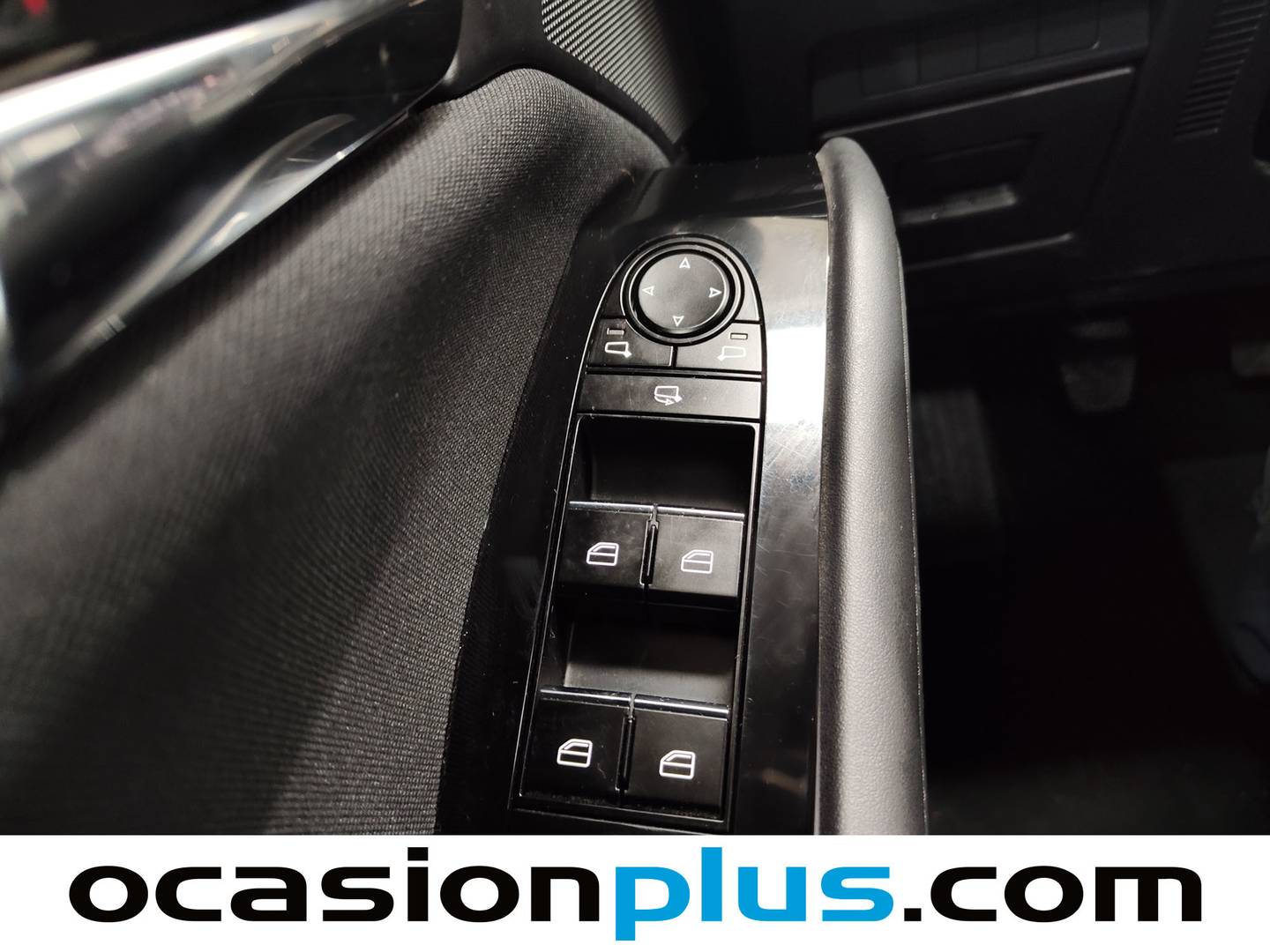 Foto Mazda Mazda3 Mazda Mazda 3 2.0 Skyactiv-G Evolution (122 CV)