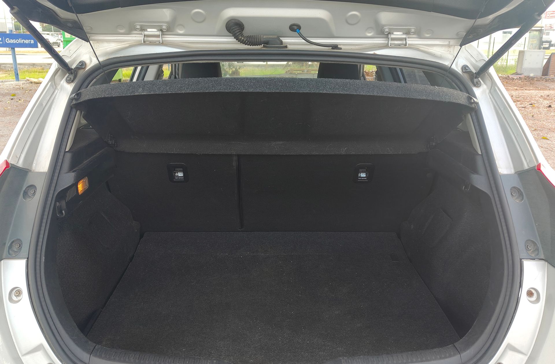 Toyota Auris 90D Business - foto 12
